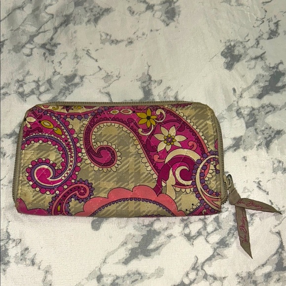 Vera Bradley Pink and Tan Paisley Wallet with Zipper Closure - Picture 1 of 4